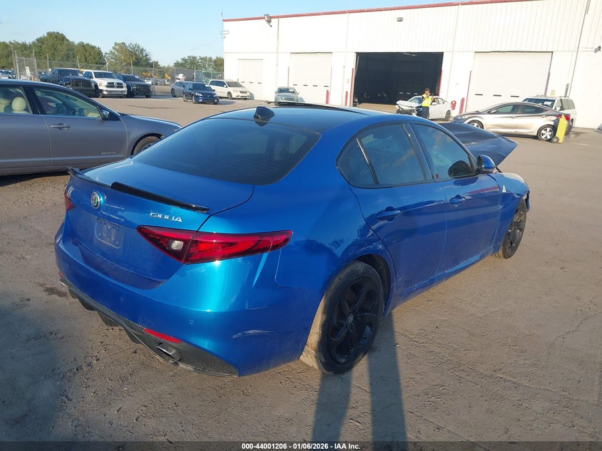2019 Alfa Romeo Giulia Ti Sport Rwd