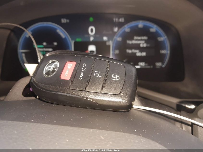 2025 Toyota Camry - 4T1DBADK6SU029281