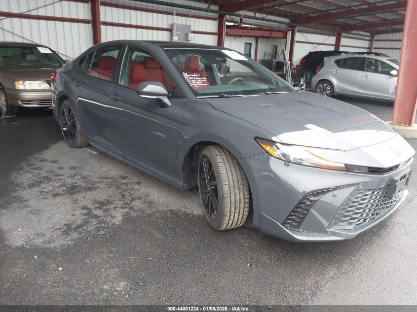 2025 Toyota Camry - 4T1DBADK6SU029281