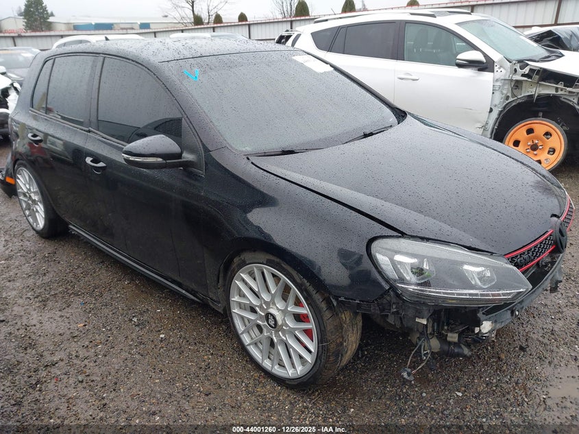VOLKSWAGEN GOLF GTI WOLFSBURG EDITION