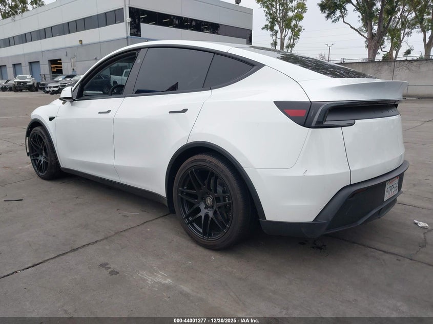 2026 Tesla Model Y Long Range Launch Series/Premium All-Wheel Drive