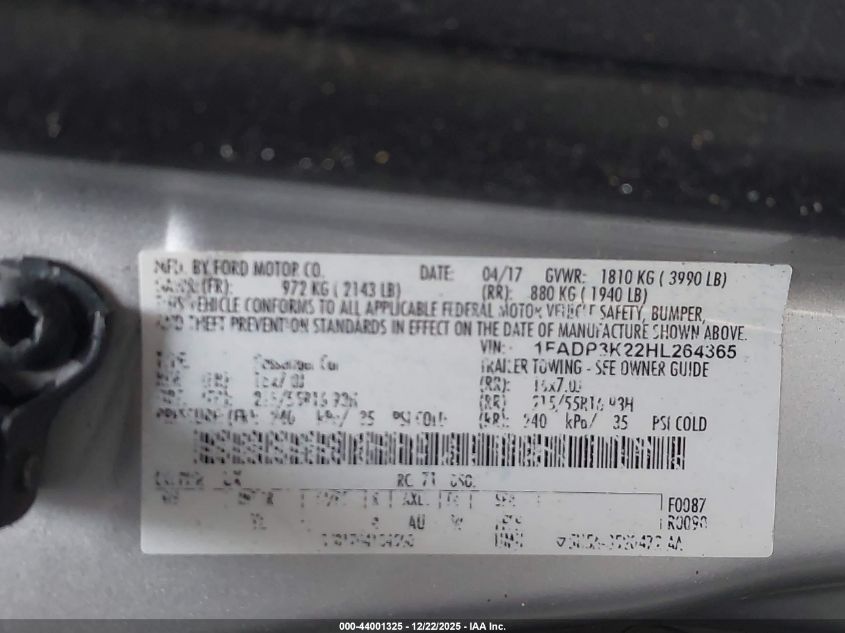 2017 Ford Focus Se VIN: 1FADP3K22HL264365 Lot: 44001325