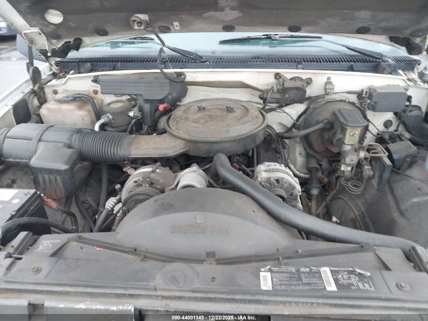 1994 Chevrolet Gmt-400 K1500 VIN: 1GCEK19K0RE277595 Lot: 44001349