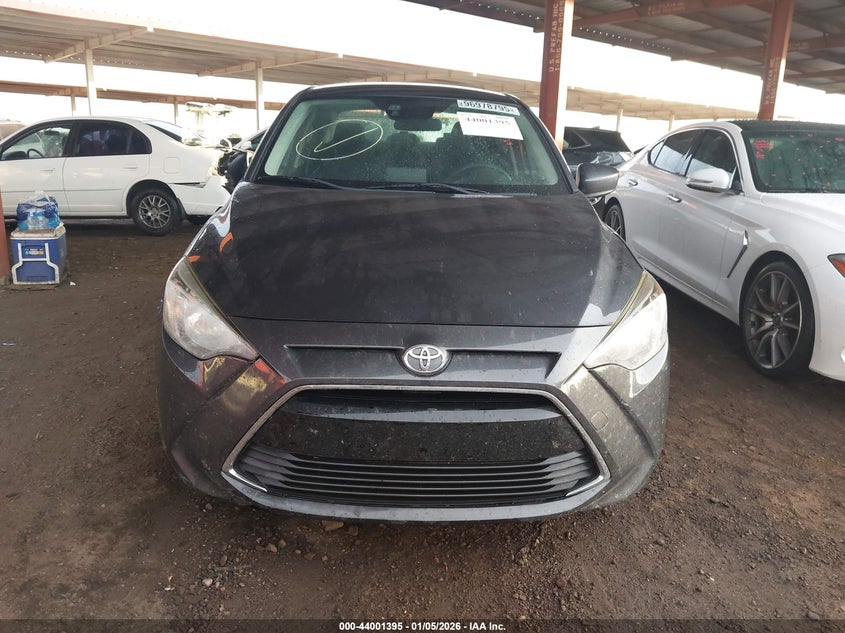VIN 3MYDLBYVXHY189327 2017 TOYOTA YARIS IA