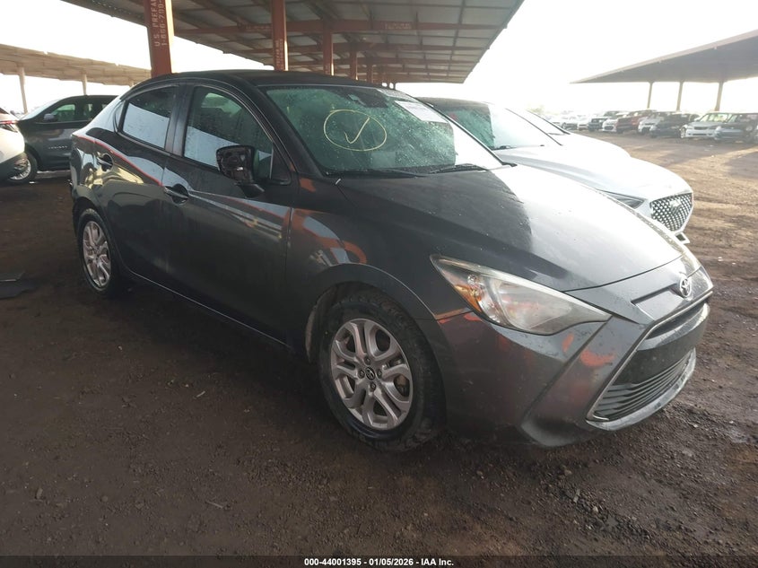 3MYDLBYVXHY189327 2017 Toyota Yaris Ia auction photo 1