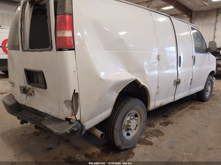 2015 Chevrolet Express 2500 Work Van