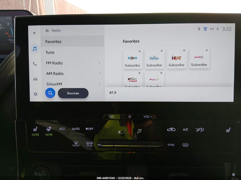 2023 Toyota Bz4X Xle VIN: JTMABACA4PA040112 Lot: 44001540