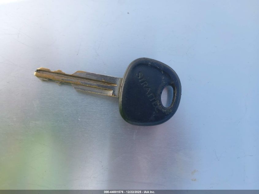 2003 Hyundai Elantra Gls/Gt VIN: KMHDN45D53U682582 Lot: 44001576