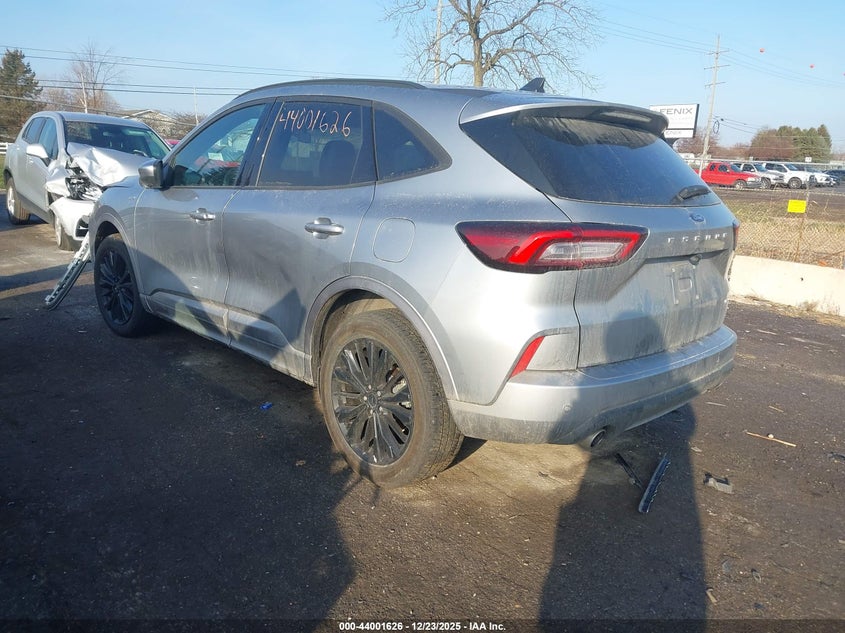 2024 Ford Escape St-Line Elite