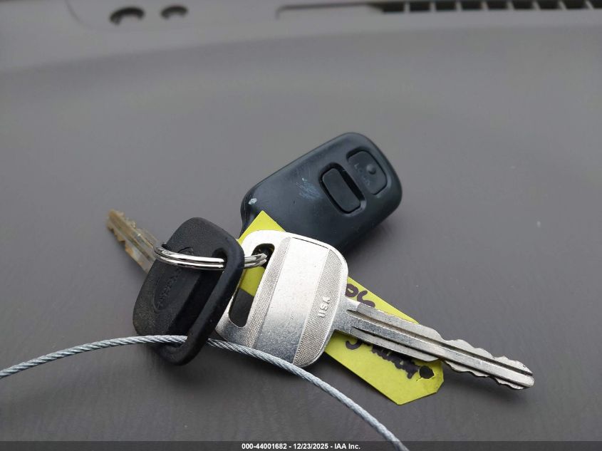 2006 Toyota Highlander VIN: JTEGD21AX60150935 Lot: 44001682