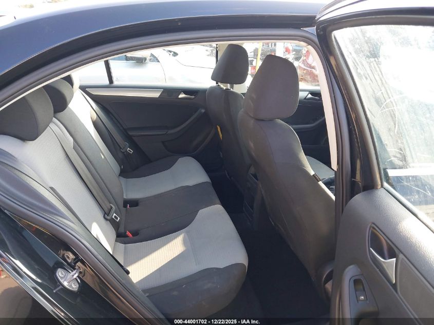 2017 Volkswagen Jetta 1.4T S VIN: 3VW2B7AJ9HM214879 Lot: 44001702