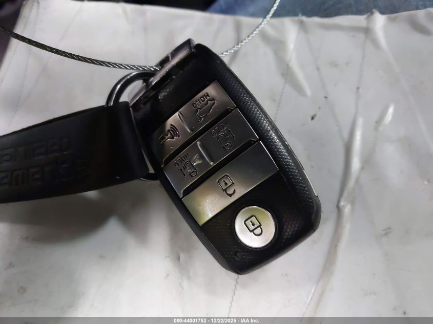 2016 Kia Sedona Sx Luxury VIN: KNDME5C17G6143586 Lot: 44001752