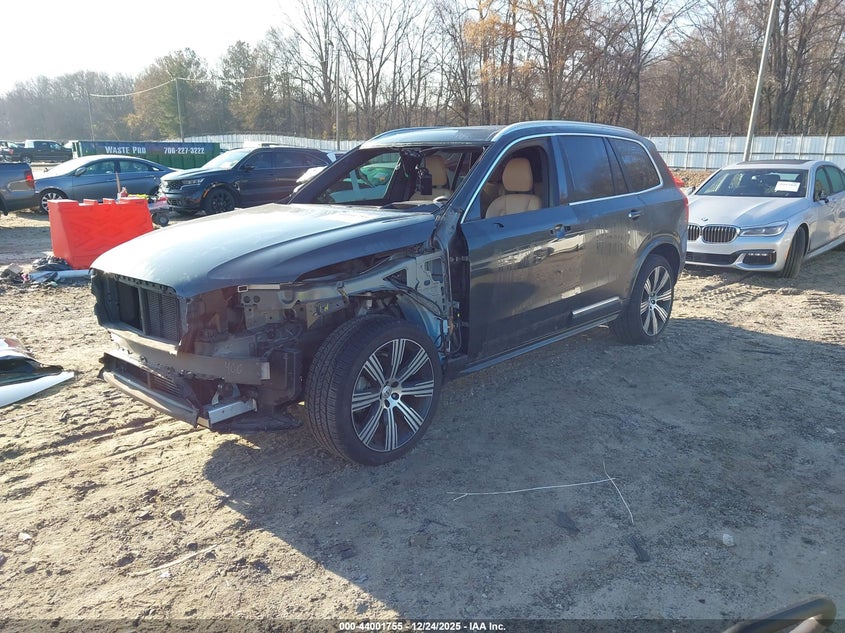 2022 Volvo Xc90 T6 Inscription 7 Passenger