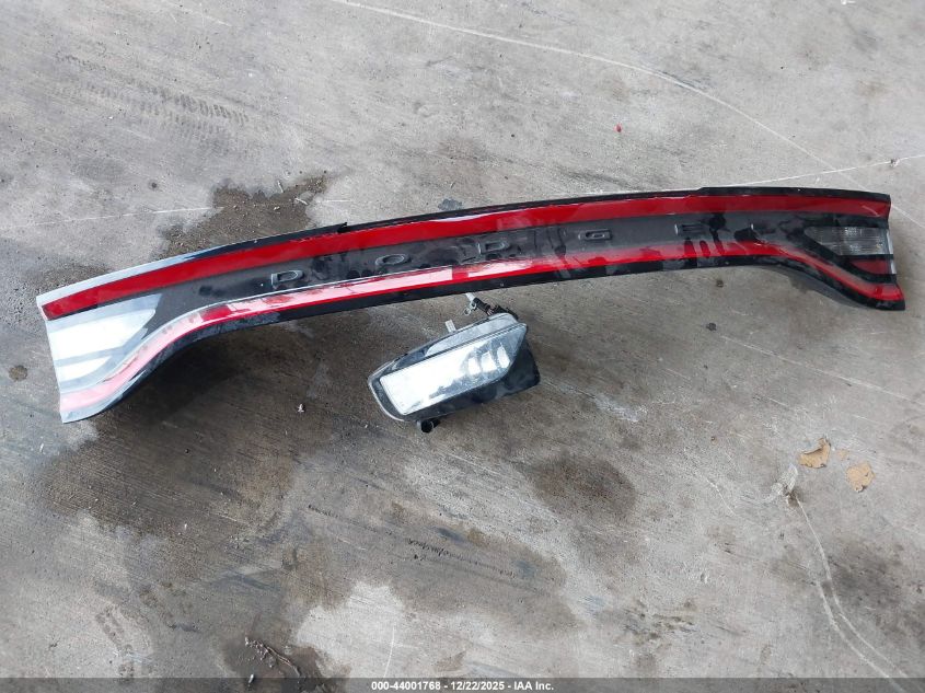 2016 Audi A5 2.0T Premium VIN: WAUM2AFR8GA002152 Lot: 44001768