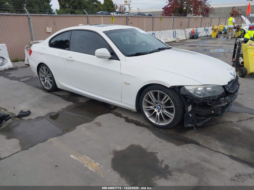 2011 BMW 328I VIN: WBAKE5C53BE574190 Lot: 44001774