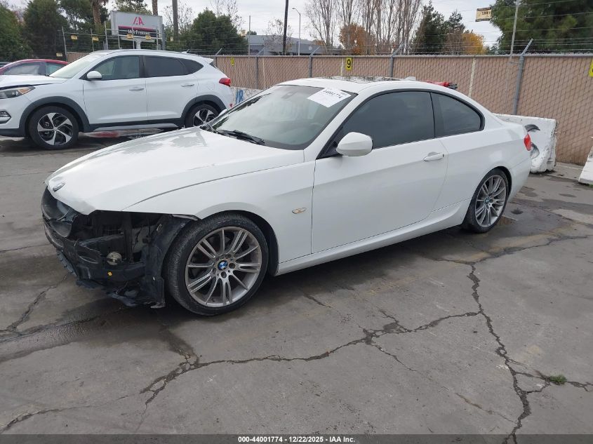 2011 BMW 328I VIN: WBAKE5C53BE574190 Lot: 44001774
