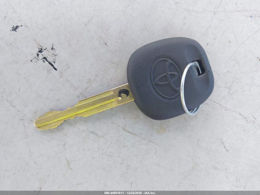 2005 Toyota Camry Le V6/Xle V6 VIN: JTDBF30K150162401 Lot: 44001811