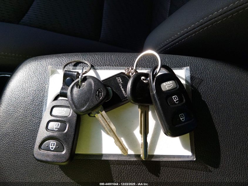 2013 Hyundai Elantra Gs VIN: KMHDH6AE2DU009266 Lot: 44001844