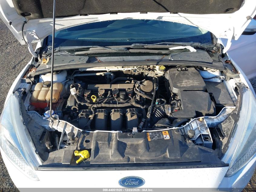 2015 Ford Focus Se VIN: 1FADP3F2XFL203983 Lot: 44001920