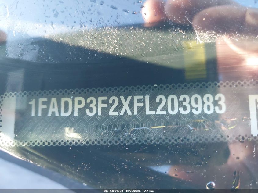 2015 Ford Focus Se VIN: 1FADP3F2XFL203983 Lot: 44001920