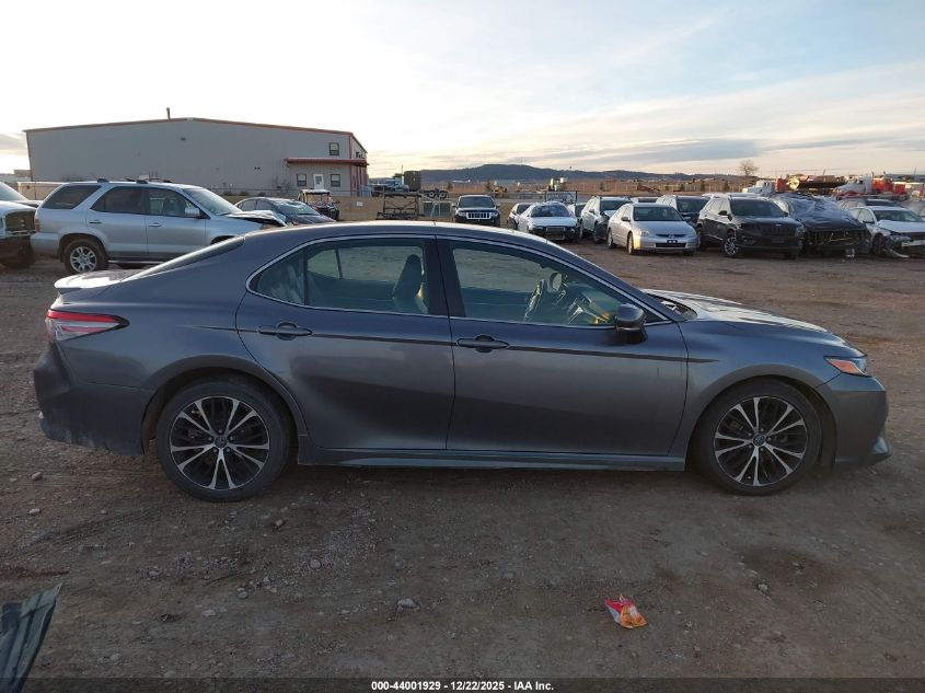 2018 Toyota Camry Se VIN: 4T1B11HK0JU001883 Lot: 44001929