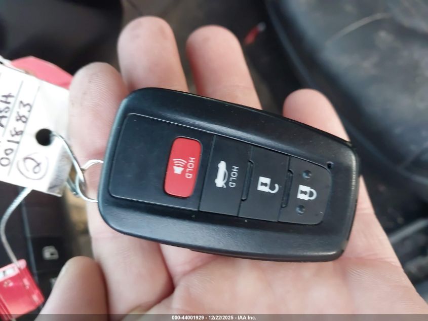 2018 Toyota Camry Se VIN: 4T1B11HK0JU001883 Lot: 44001929