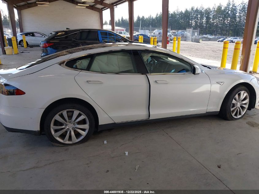 2015 Tesla Model S 70D/85D/P85D VIN: 5YJSA1H20FF084994 Lot: 44001935