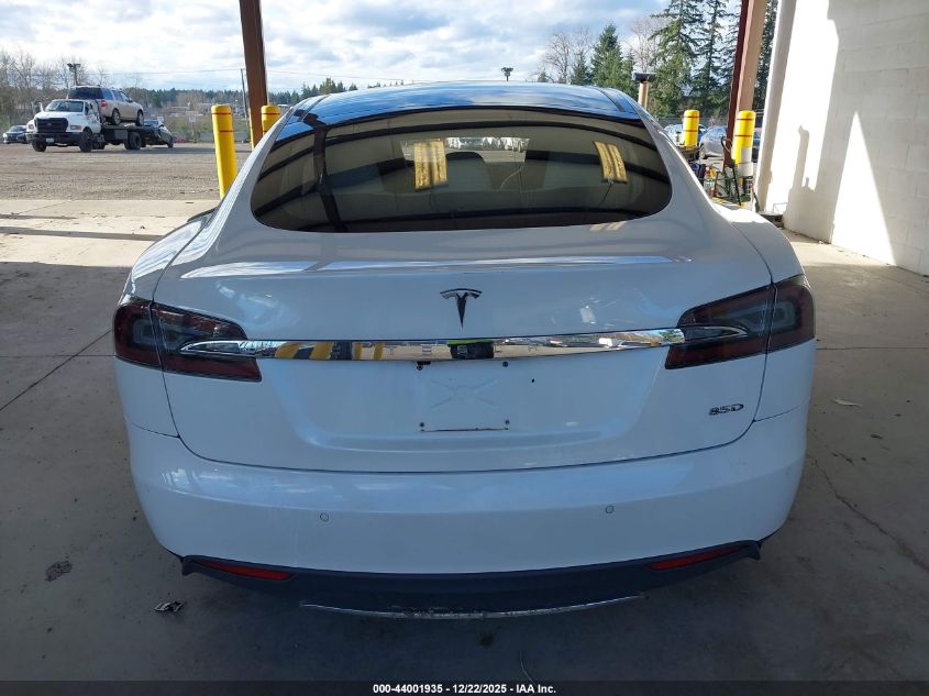 2015 Tesla Model S 70D/85D/P85D VIN: 5YJSA1H20FF084994 Lot: 44001935