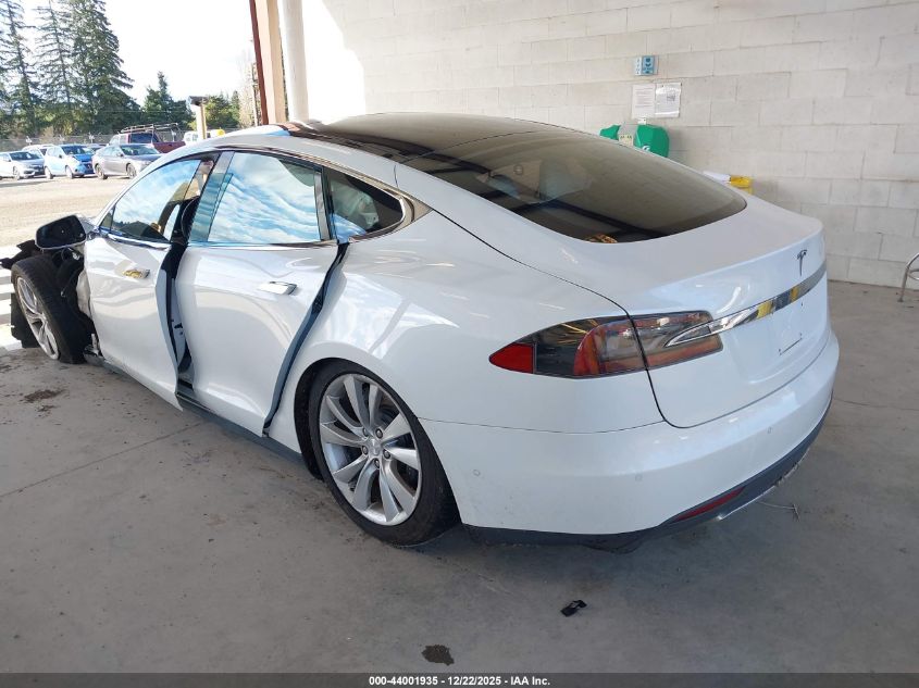 2015 Tesla Model S 70D/85D/P85D VIN: 5YJSA1H20FF084994 Lot: 44001935