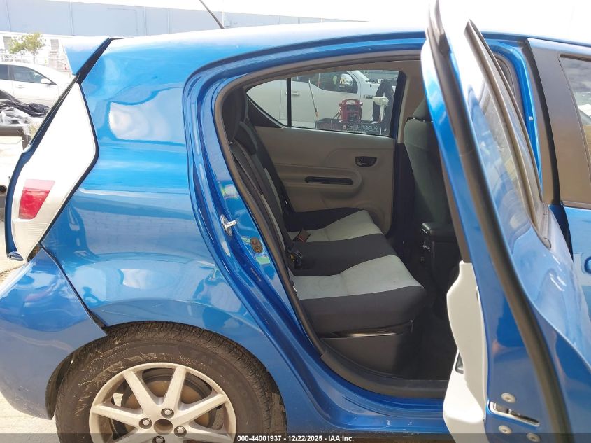 2013 Toyota Prius C Three VIN: JTDKDTB31D1539930 Lot: 44001937