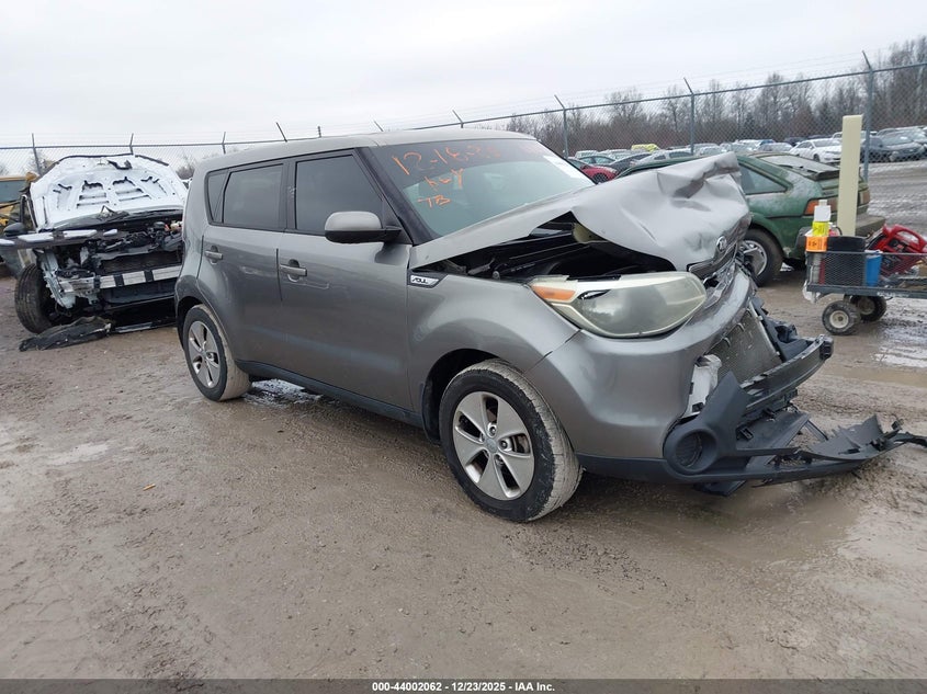KNDJN2A20F7185197 2015 Kia Soul auction photo 1