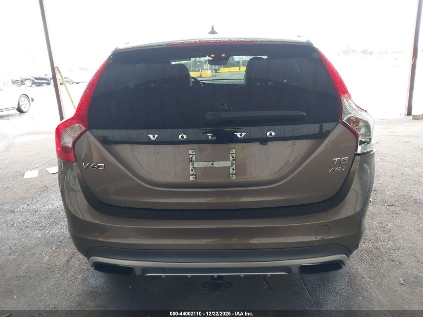2015 Volvo V60 Cross Country T5 VIN: YV4612HK7F1000389 Lot: 44002110