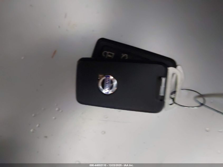 2015 Volvo V60 Cross Country T5 VIN: YV4612HK7F1000389 Lot: 44002110