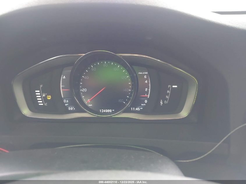 2015 Volvo V60 Cross Country T5 VIN: YV4612HK7F1000389 Lot: 44002110