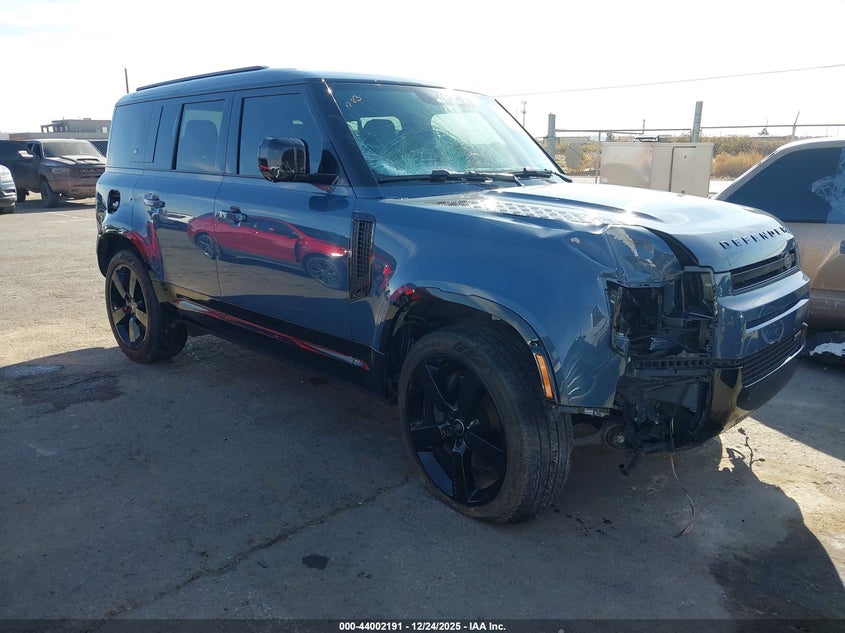 2023 Land Rover Defender 110 X-Dynamic Se