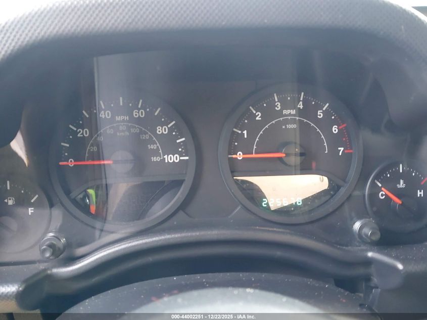 2008 Jeep Wrangler Unlimited X VIN: 1J4GA39148L588773 Lot: 44002251