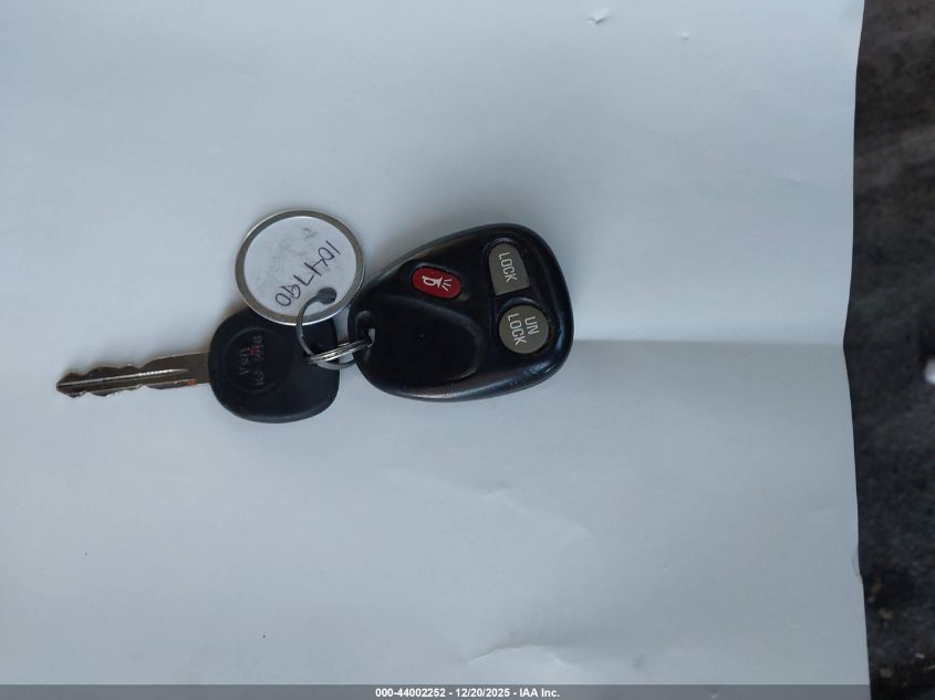 2002 GMC Yukon Xl 1500 Denali VIN: 1GKFK66UX2J104790 Lot: 44002252