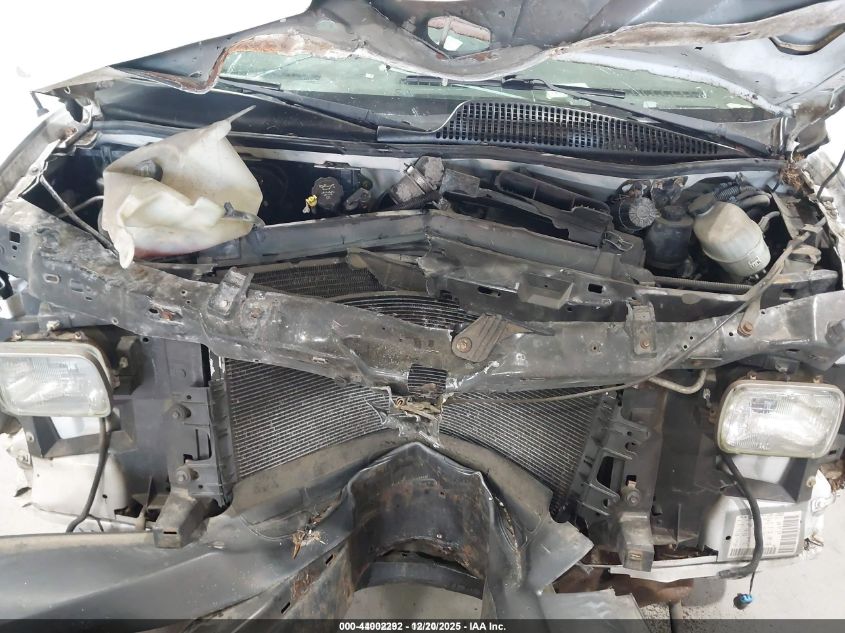 2006 Chevrolet Express Work Van VIN: 1GCHG35UX61149319 Lot: 44002292