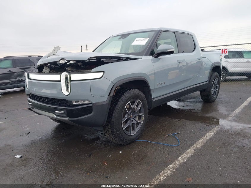2023 Rivian R1T Adventure/Adventure Dual Motor Large Pack/Adventure Dual Motor Max Pack