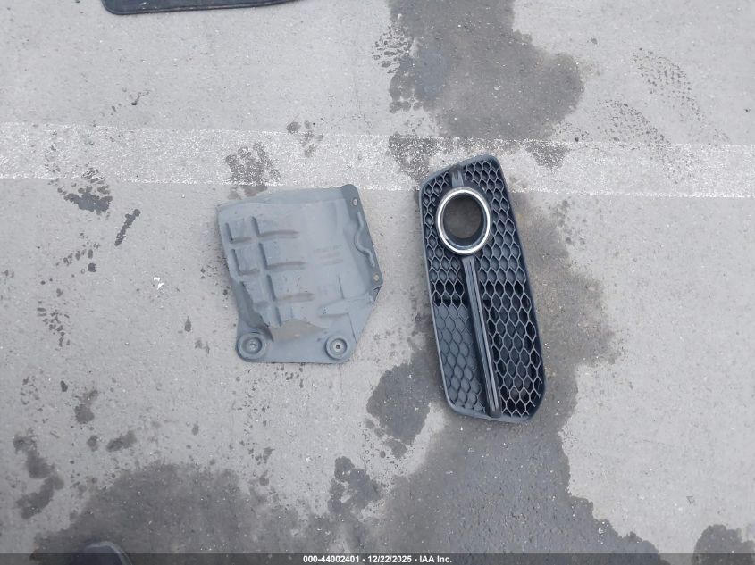 2011 Audi Q5 3.2 Premium Plus VIN: WA1DKAFP2BA091284 Lot: 44002401