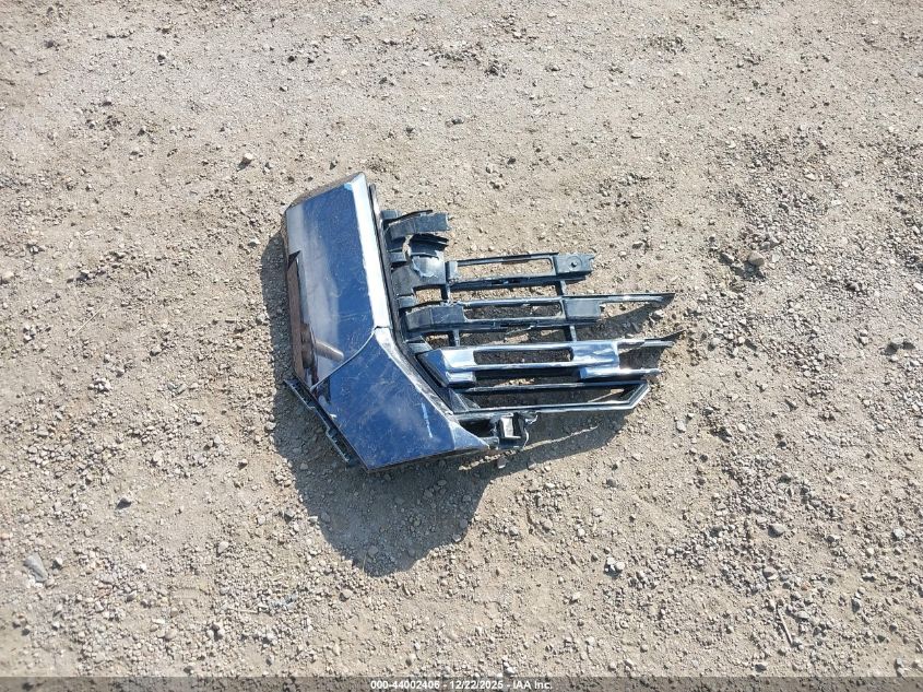 2024 GMC Sierra 2500Hd 4Wd Standard Bed Denali Ultimate VIN: 1GT49XEY1RF317438 Lot: 44002406