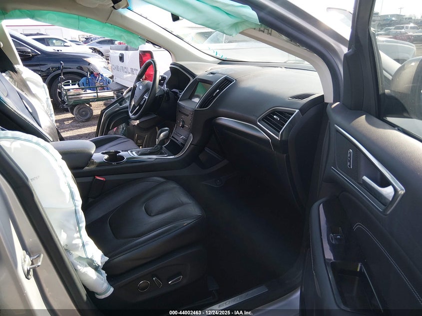 2016 Ford Edge Titanium