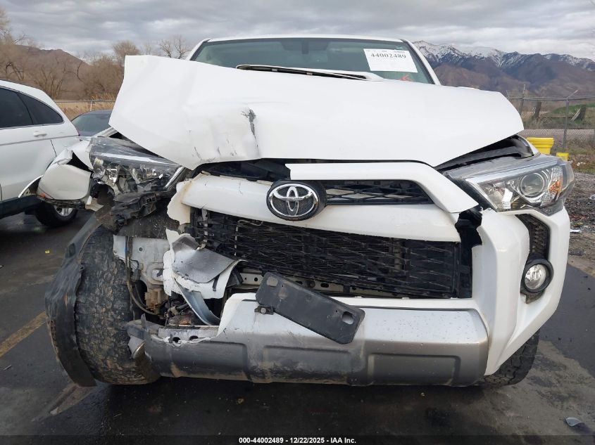 2019 Toyota 4Runner Trd Off Road Premium VIN: JTEBU5JR2K5726452 Lot: 44002489