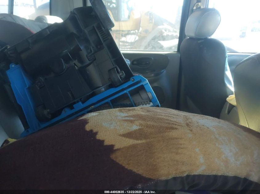 2001 Ford F-150 King Ranch Edition/Lariat/Xlt VIN: 1FTRW08L11KB77084 Lot: 44002635