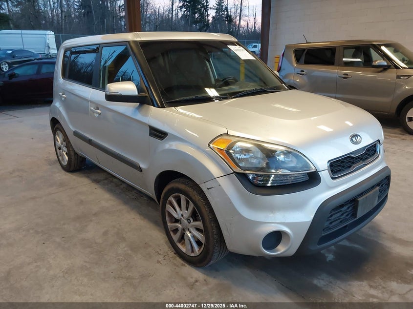 KIA SOUL +