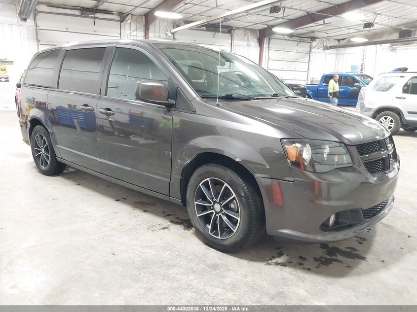 2C4RDGBG5JR147890 2018 Dodge Grand Caravan Se Plus auction photo 1