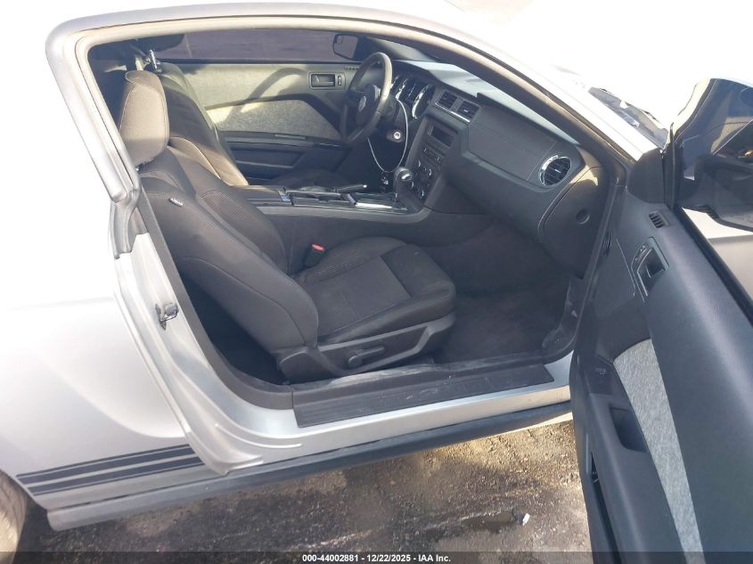 2011 Ford Mustang V6 VIN: 1ZVBP8AM0B5138905 Lot: 44002881