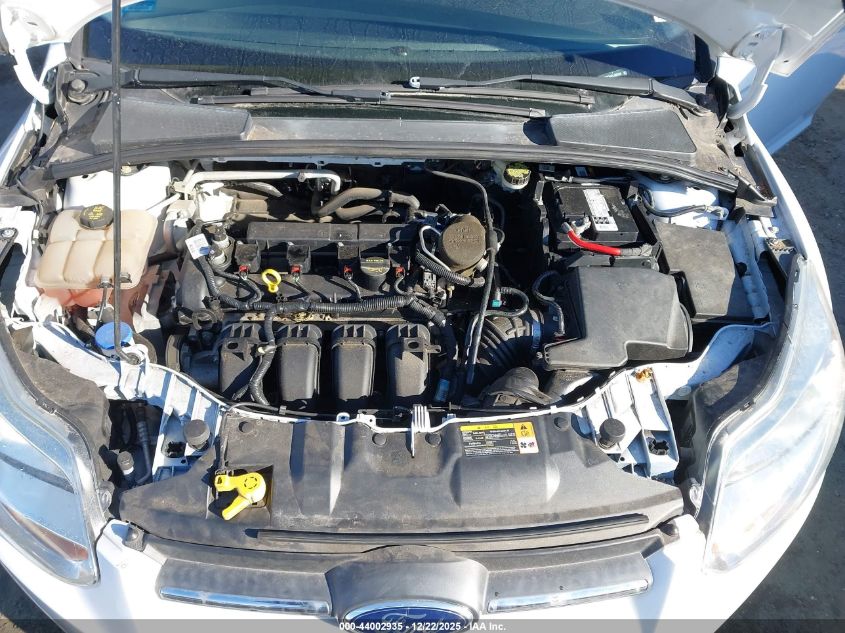 2014 Ford Focus Se VIN: 1FADP3K24EL180320 Lot: 44002935