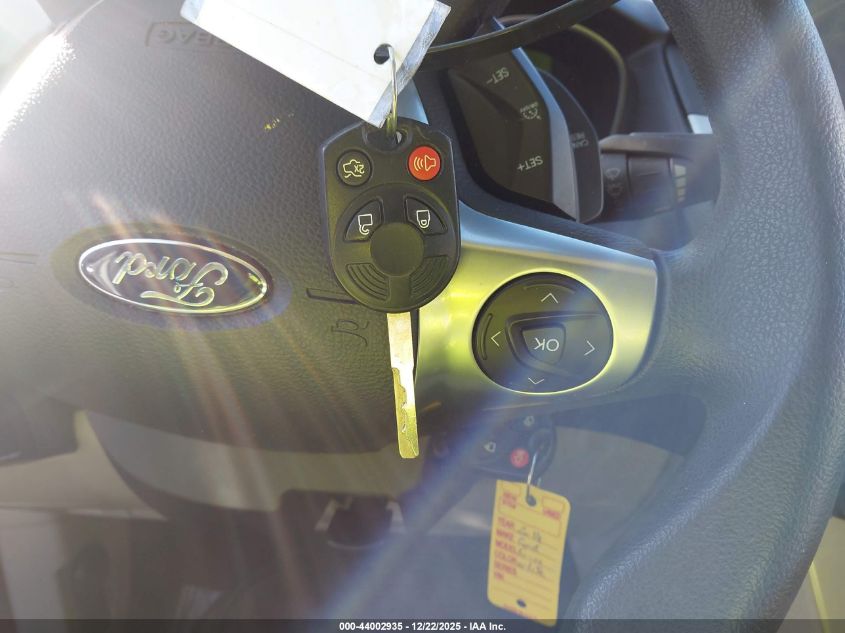 2014 Ford Focus Se VIN: 1FADP3K24EL180320 Lot: 44002935