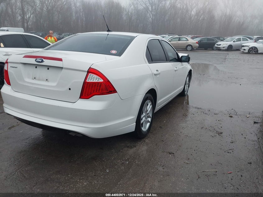 2012 Ford Fusion S